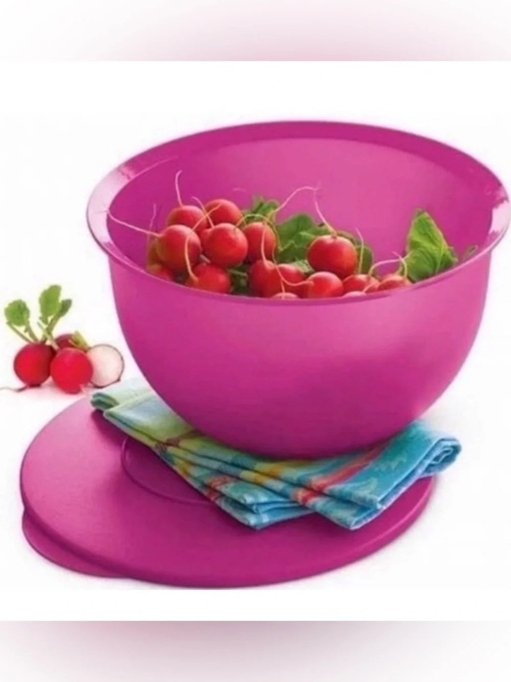 Bright Pink Mixing Bowl with Lid 2.5 L